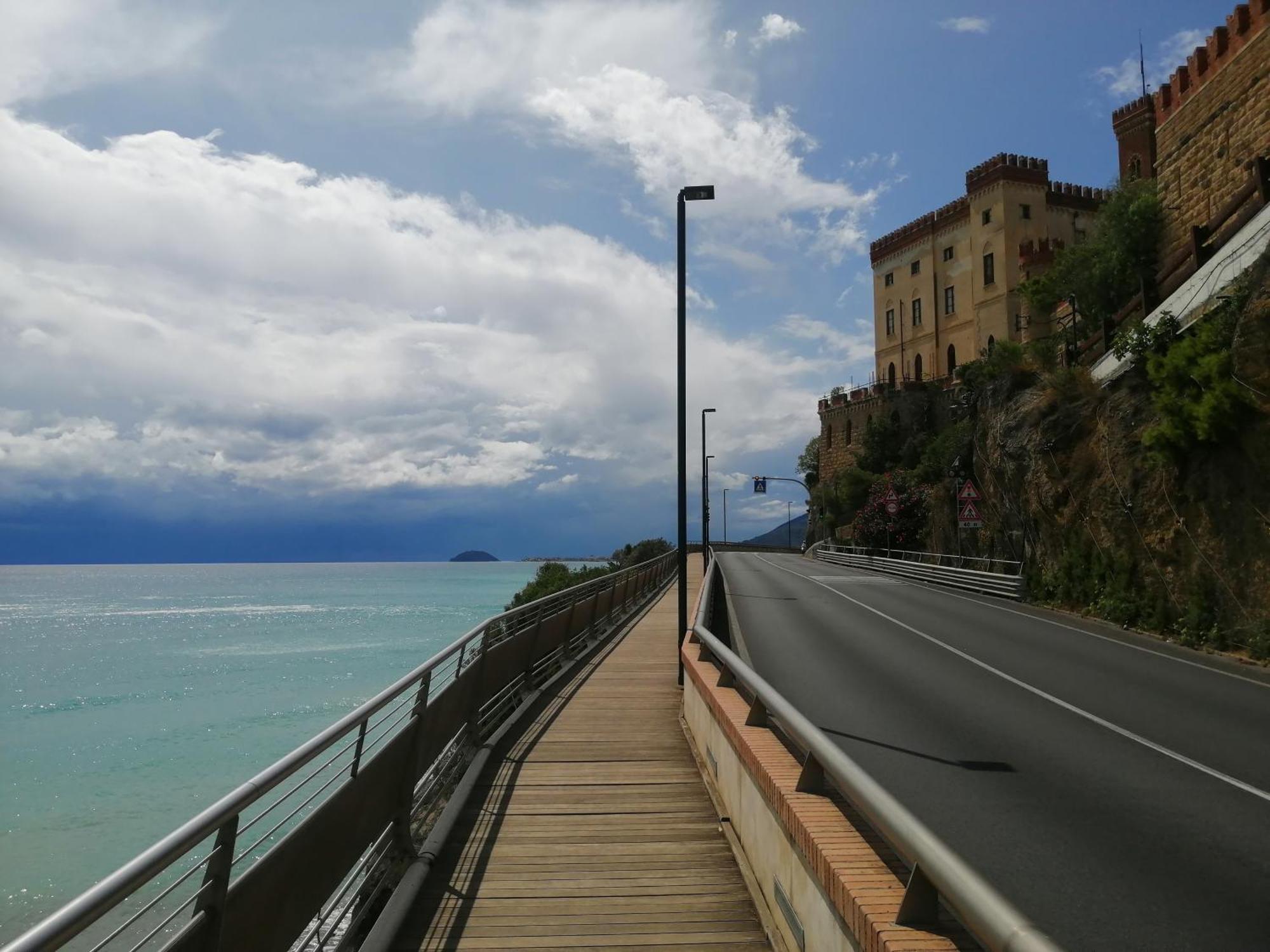 Maison Olga - Incantevole Nuovo Trilocale Vista Mare Con Parcheggio Borghetto Santo Spirito Exterior foto